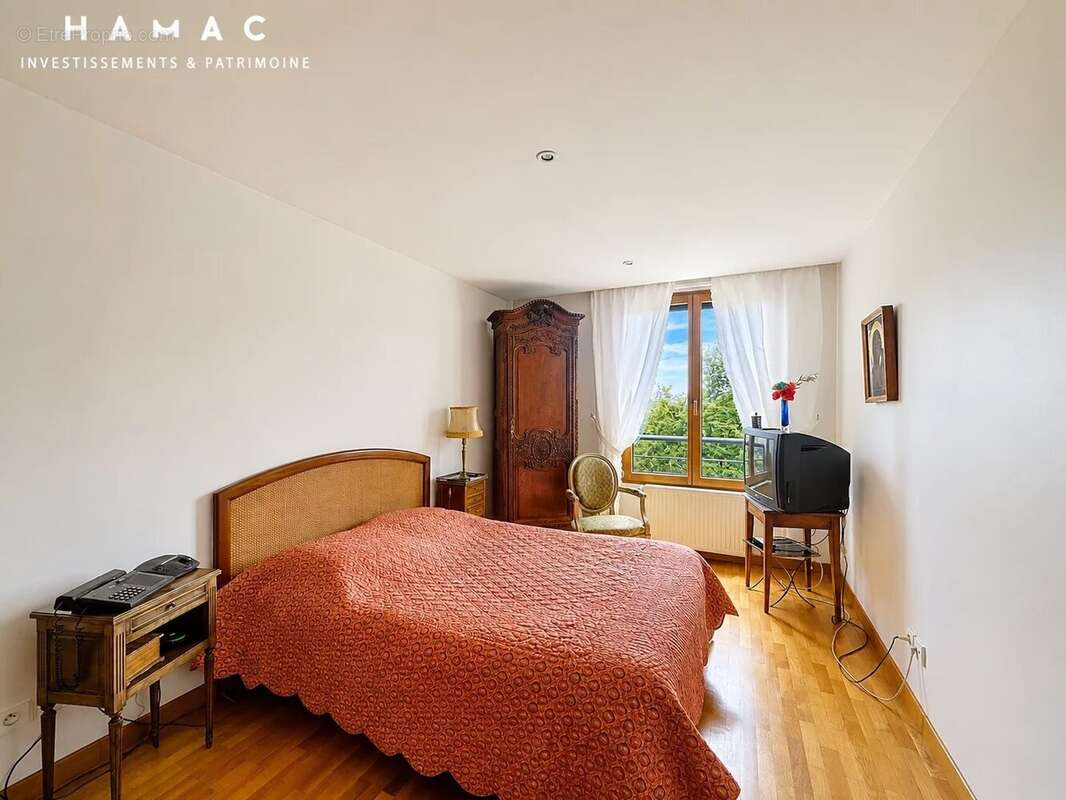 Appartement à SAINTE-FOY-LES-LYON