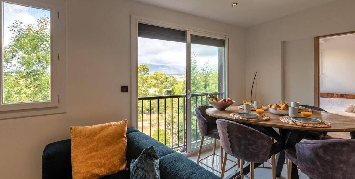 Photo 1 - Appartement à LECCI