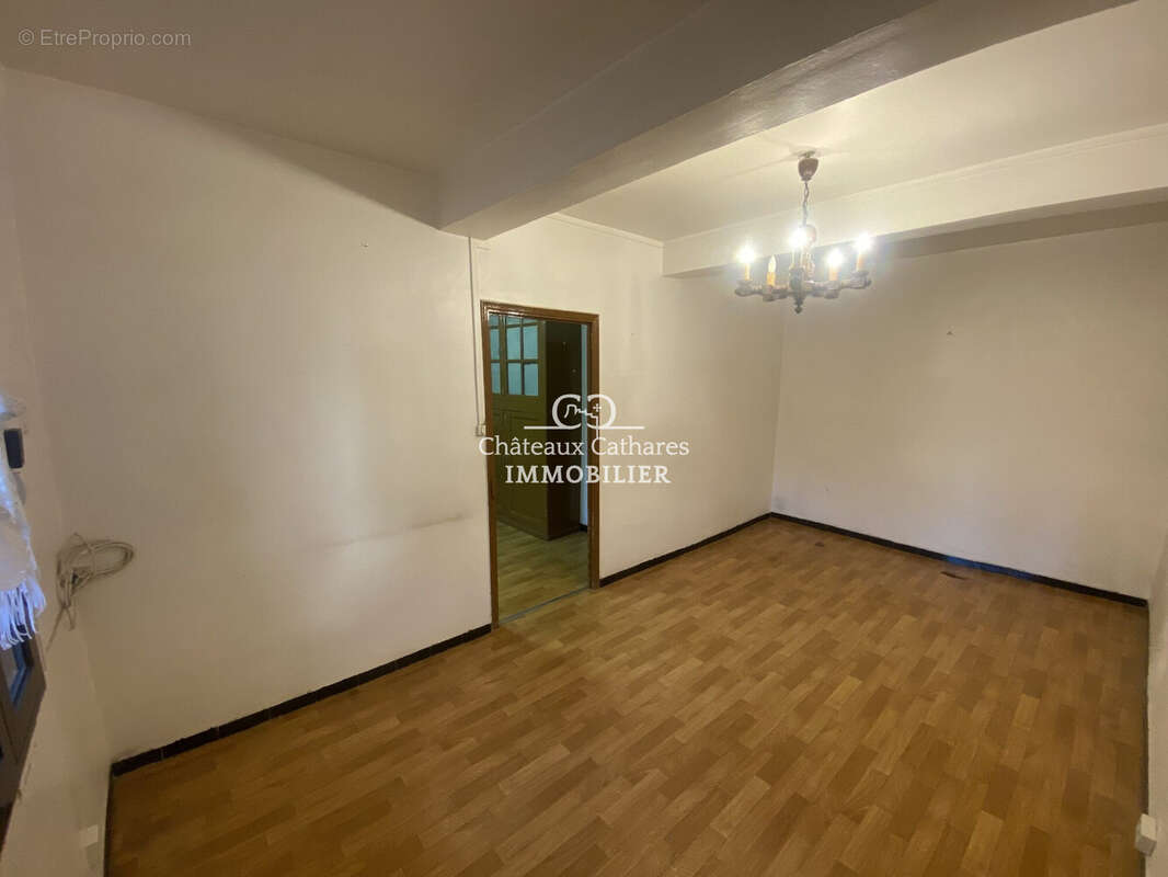 Salon - Maison à RASIGUERES