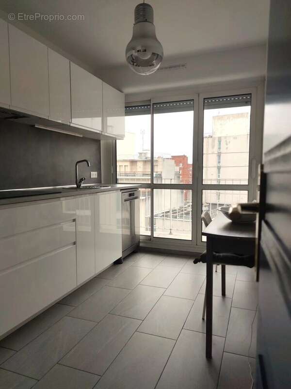 Appartement à COLOMBES