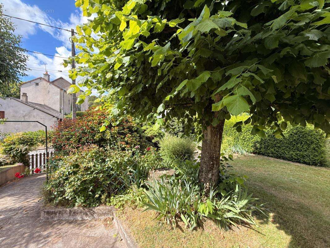 EN EXCLUSIVITE ! Pavillon de 114m², sur sous sol,  terrain de 956m2 169 900 € - photo 48
