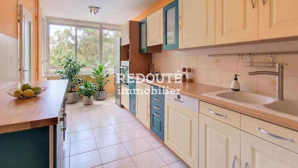 A vendre : appt t4 avec garage - résidence bertrand de mun - photo 6