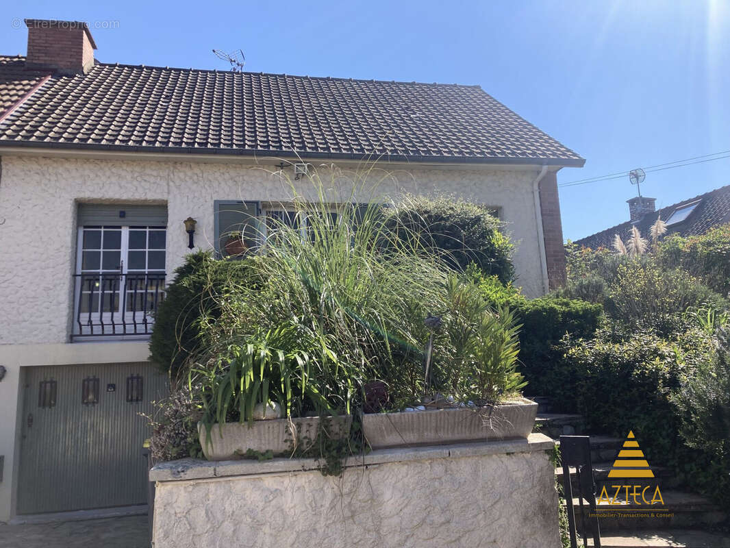 Maison à FONTAINE-NOTRE-DAME