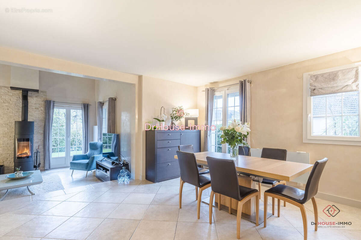 Maison à BRY-SUR-MARNE