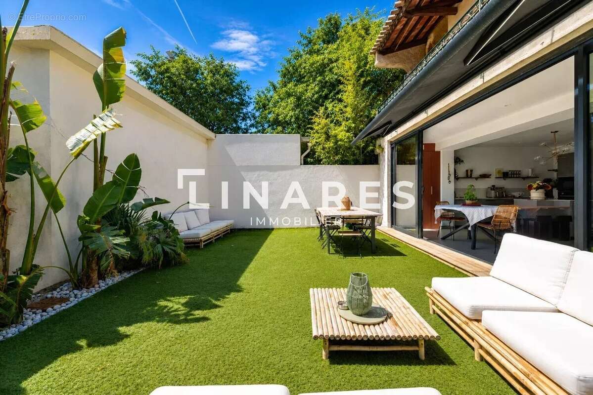 Maison à MARSEILLE-9E