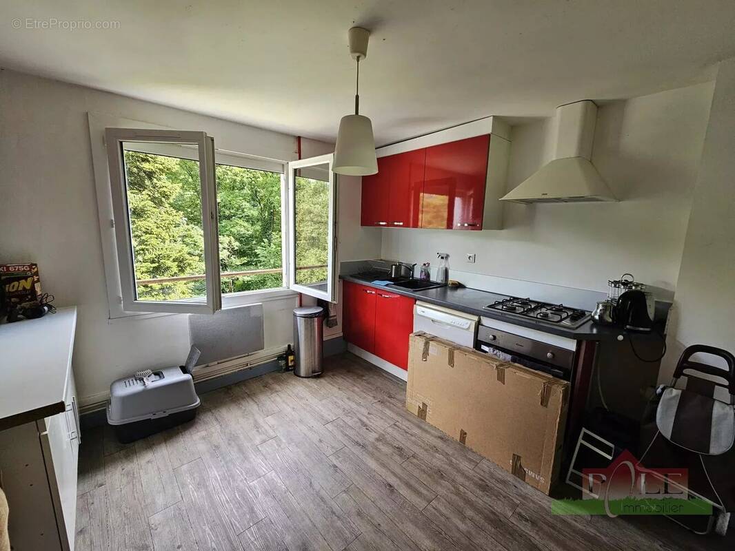 Appartement à PONT-EVEQUE