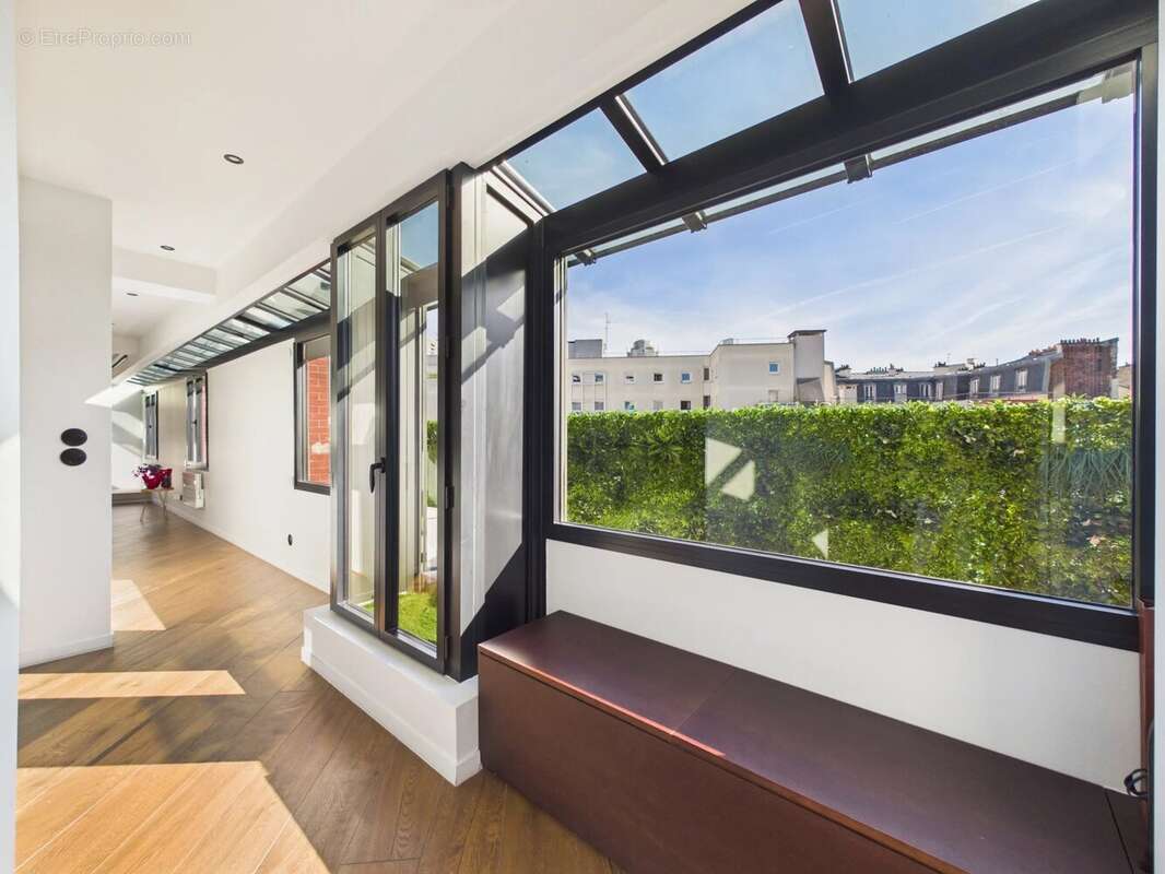 Appartement à PARIS-19E