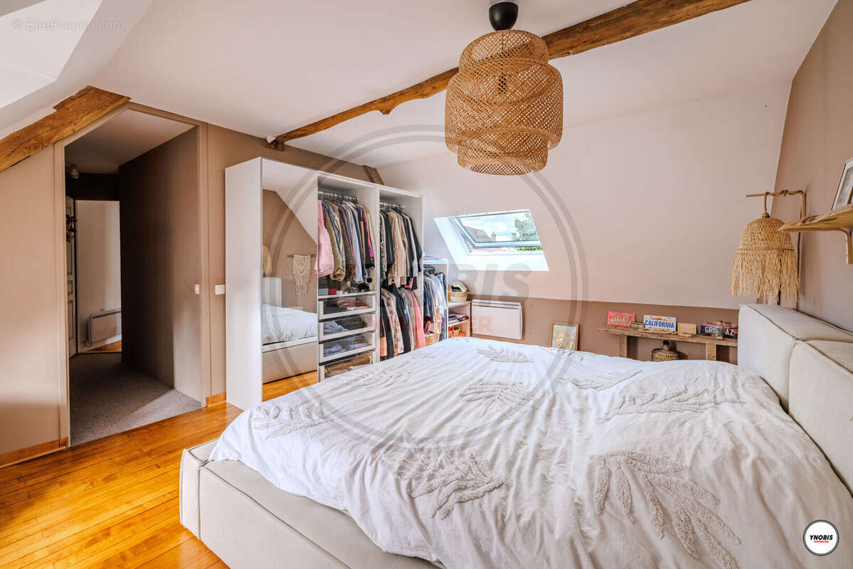 Maison à ECQUEVILLY