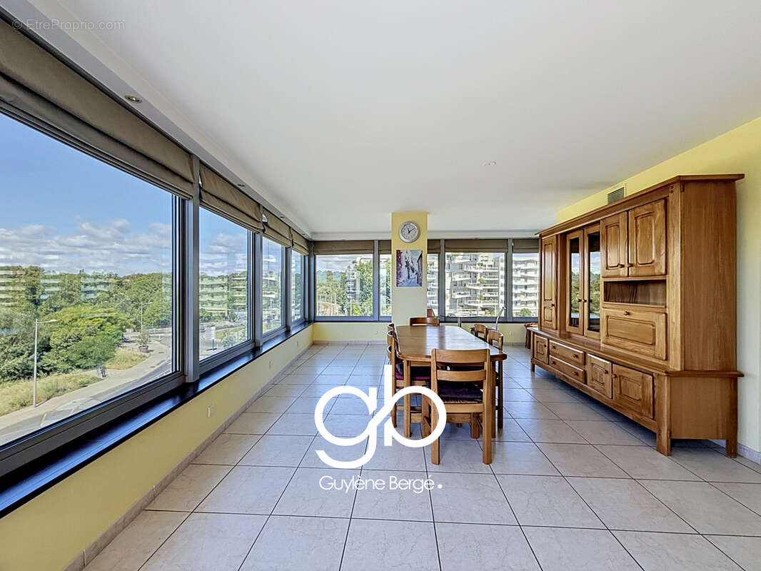 Appartement à CASTELNAU-LE-LEZ