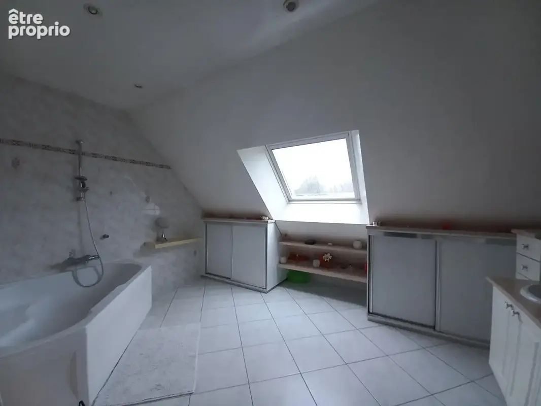 Maison La Ferte-bernard 5 pièce(s) 197 m2 - photo 10