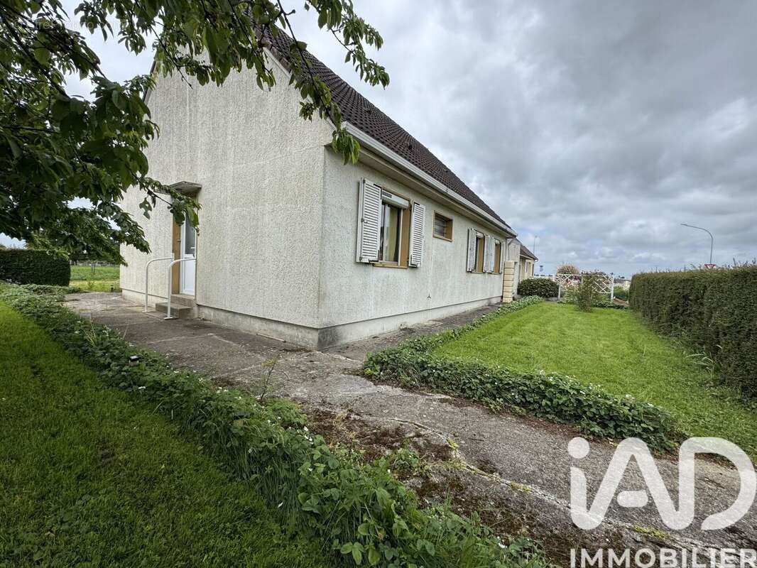 Photo 3 - Maison à ARROU