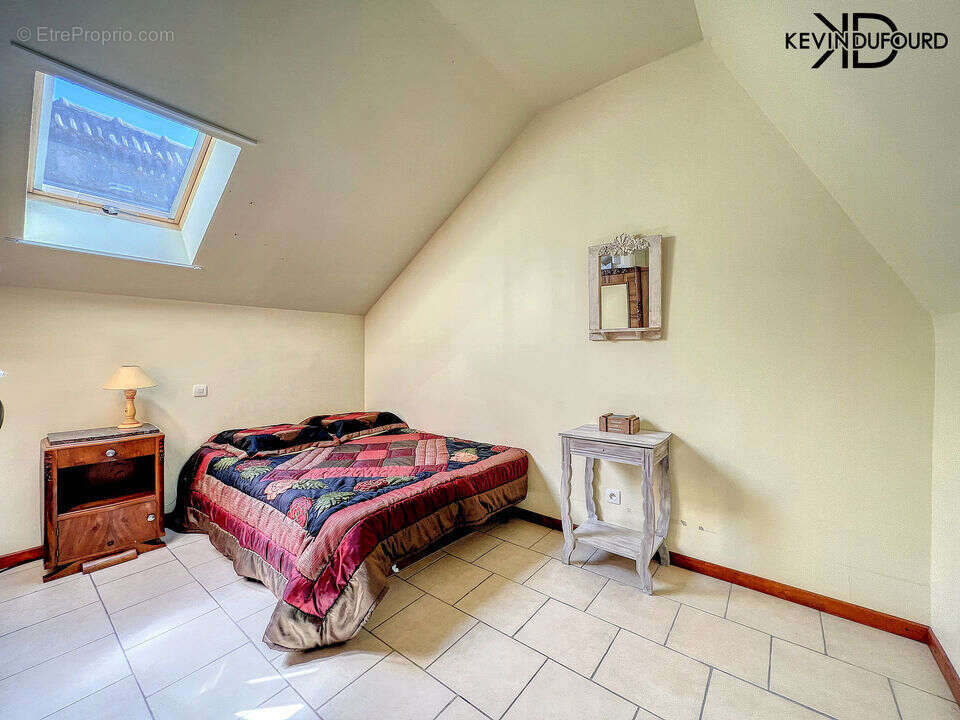 Appartement 85 m² à Pont-De-Labeaume  - photo 35