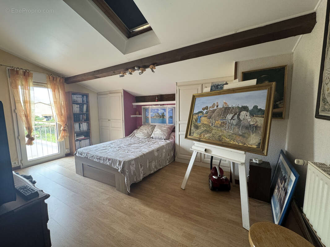 Maison à LAPEYROUSE-FOSSAT