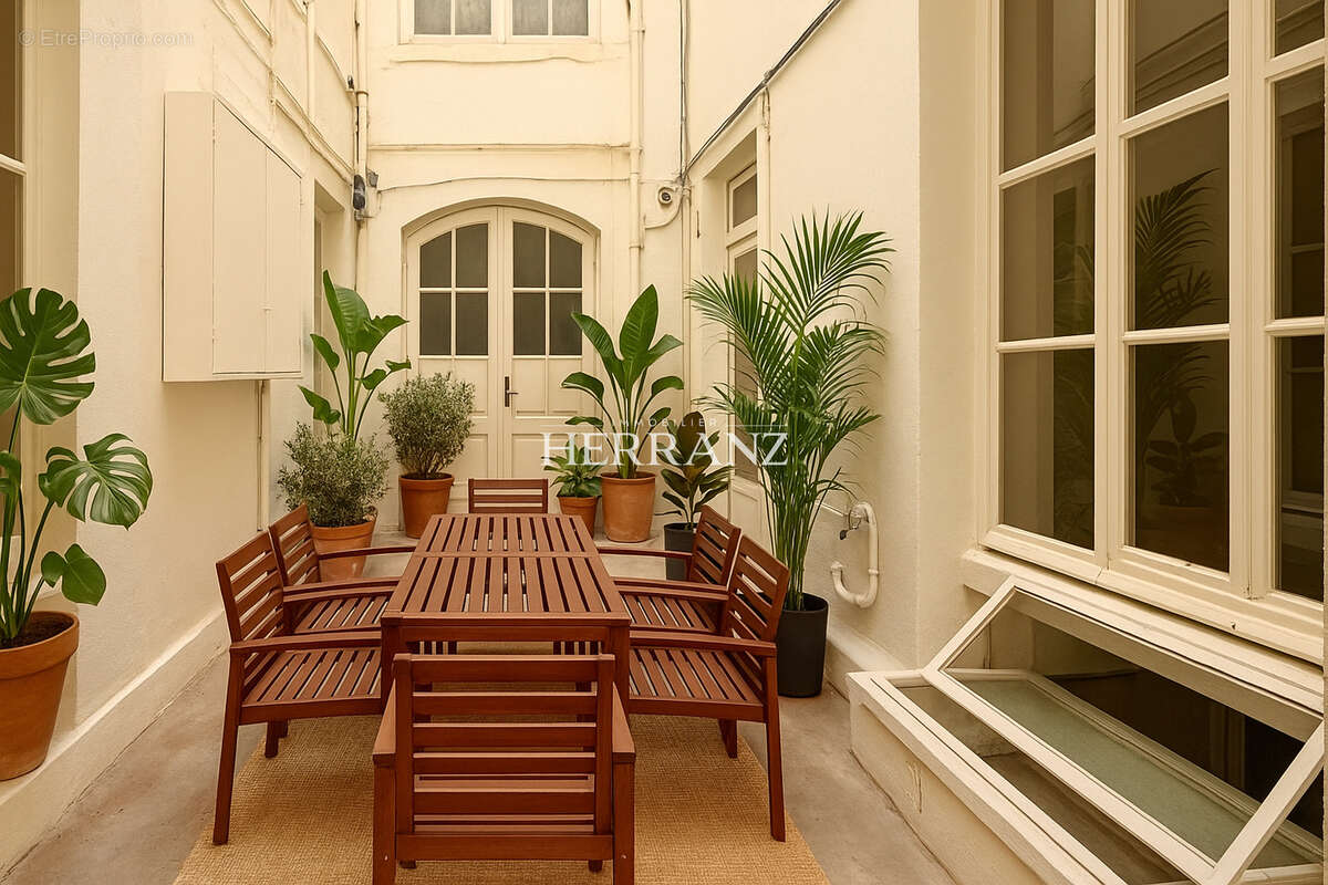 Appartement à BORDEAUX