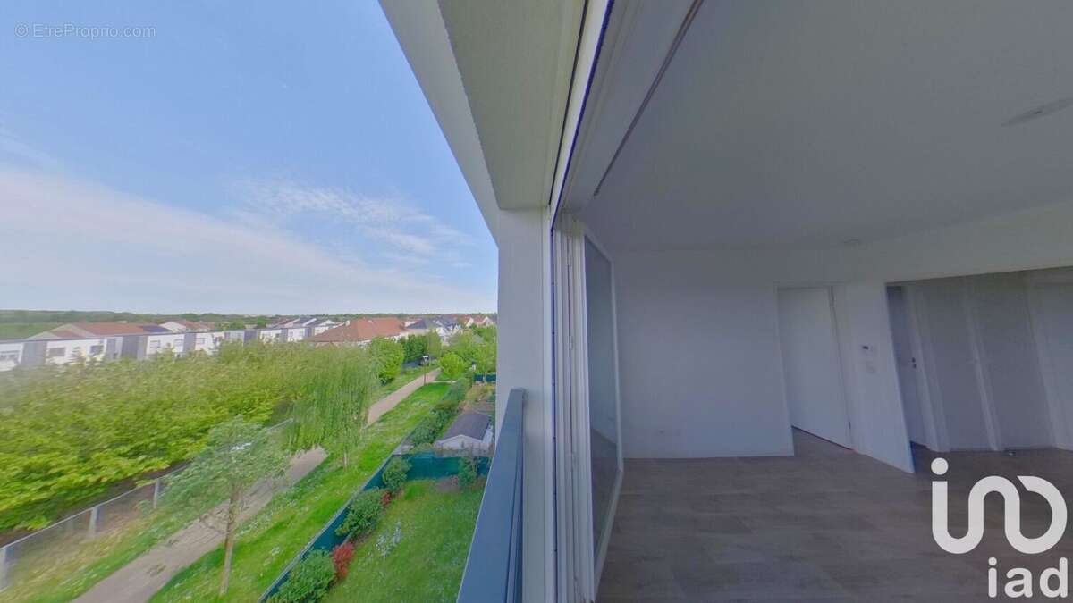 Photo 6 - Appartement à LIEUSAINT