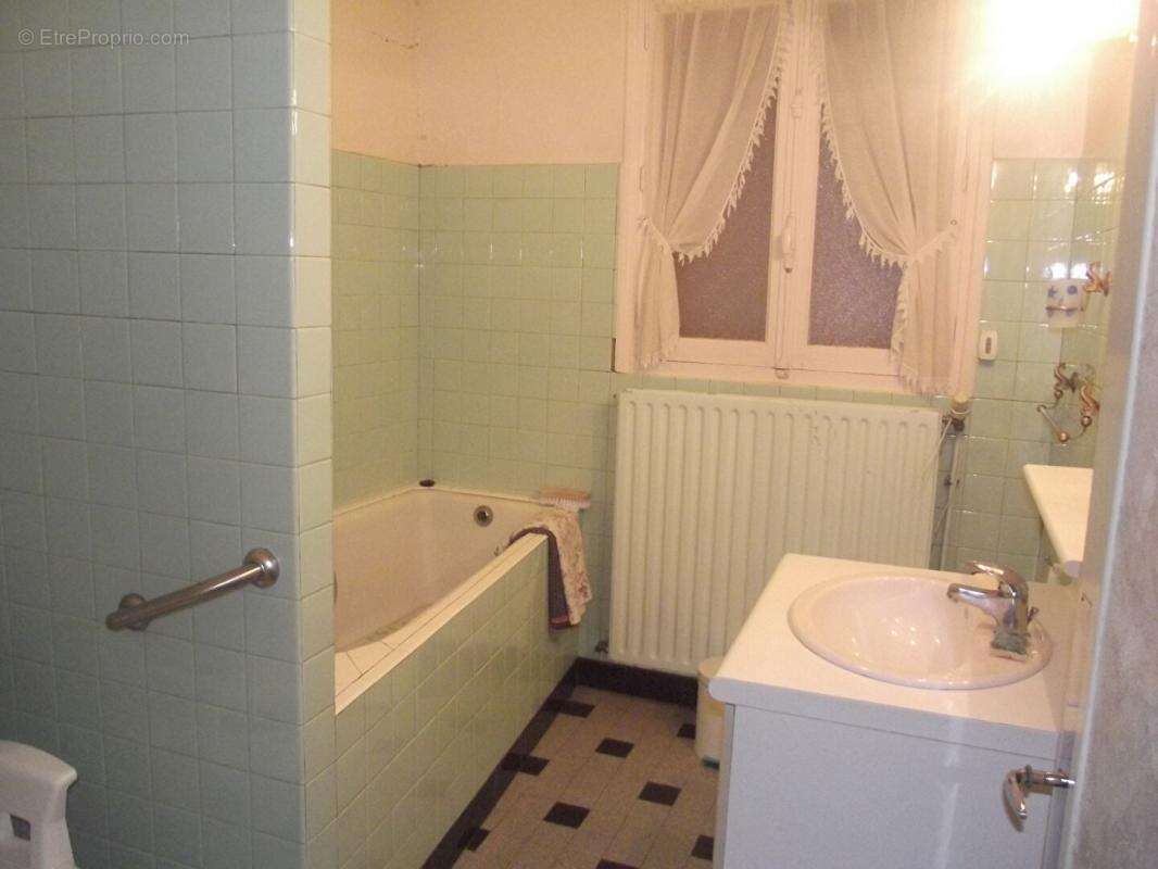 Maison à MAIZIERES-LES-BRIENNE