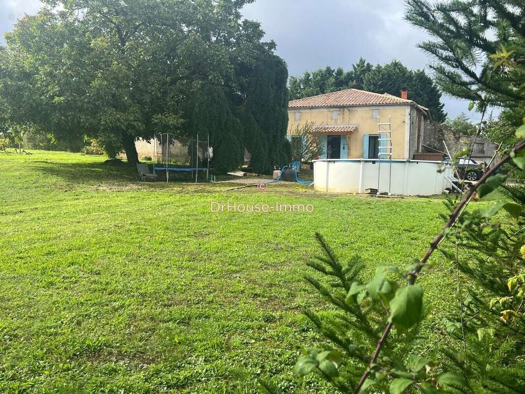Maison 140 m² à Sainte-Radegonde  - photo 10