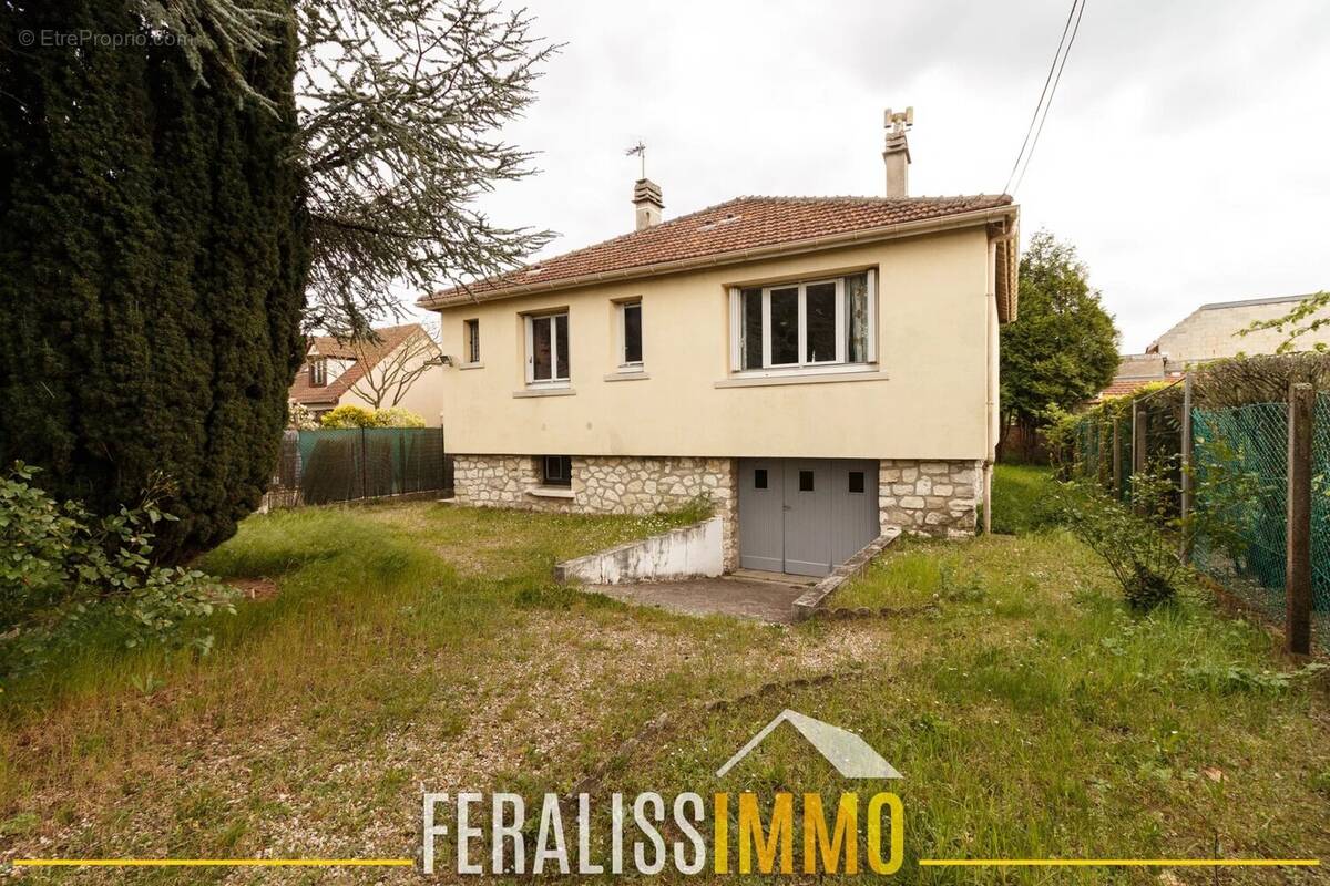 Maison à CONFLANS-SAINTE-HONORINE