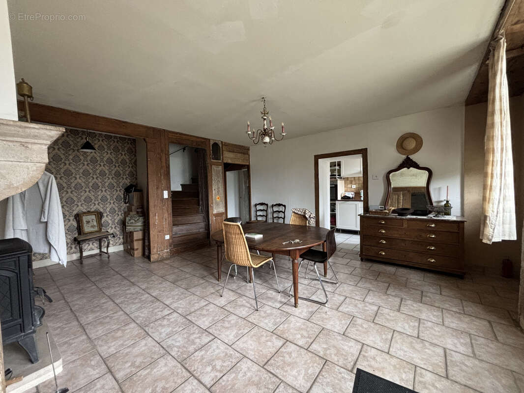 Maison à QUEMIGNY-SUR-SEINE