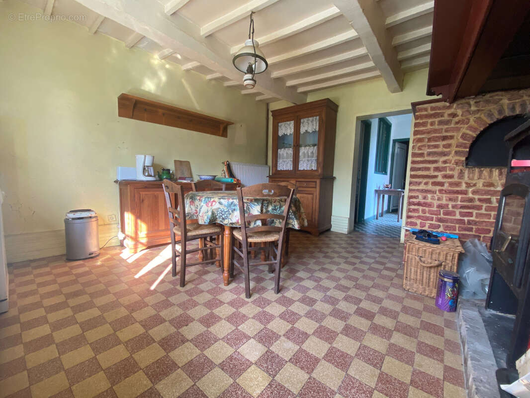 Maison à MONS-BOUBERT
