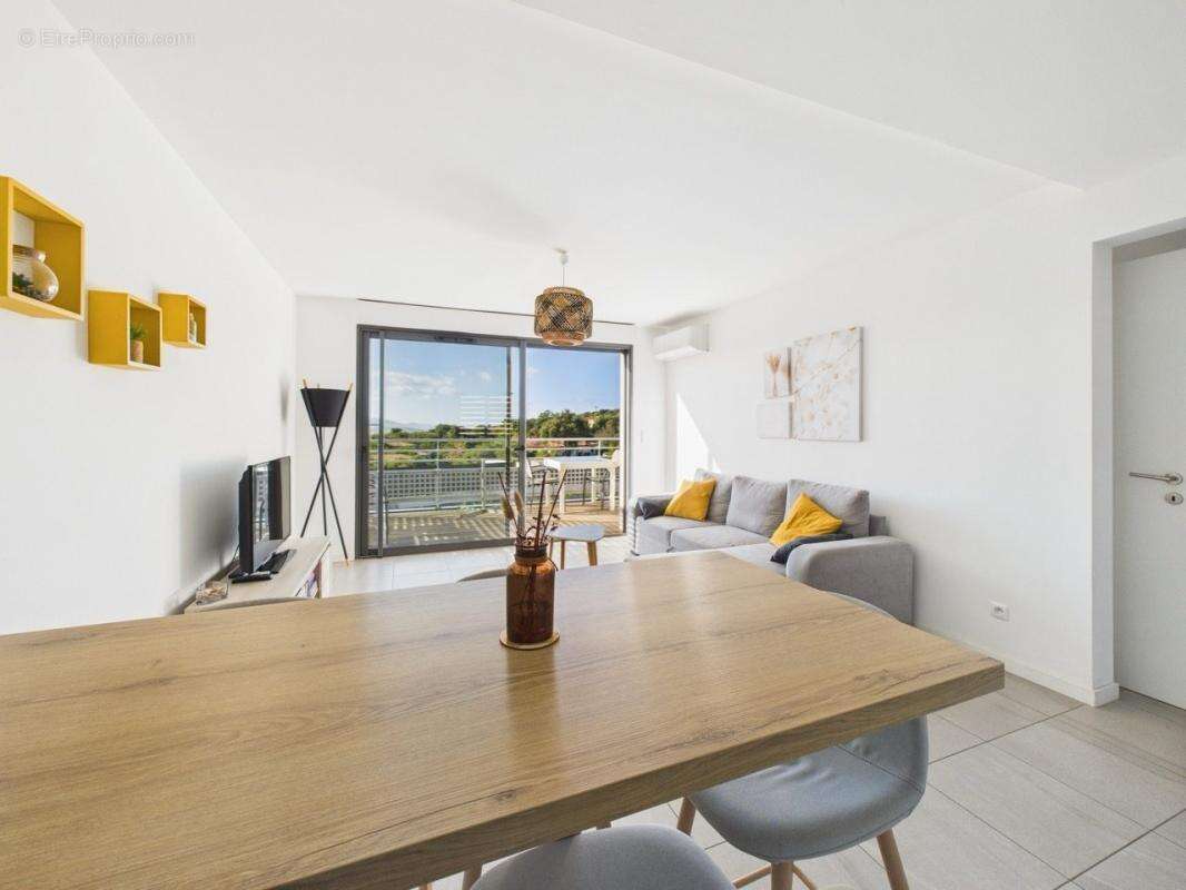F2 a vendre a porticcio - photo 5