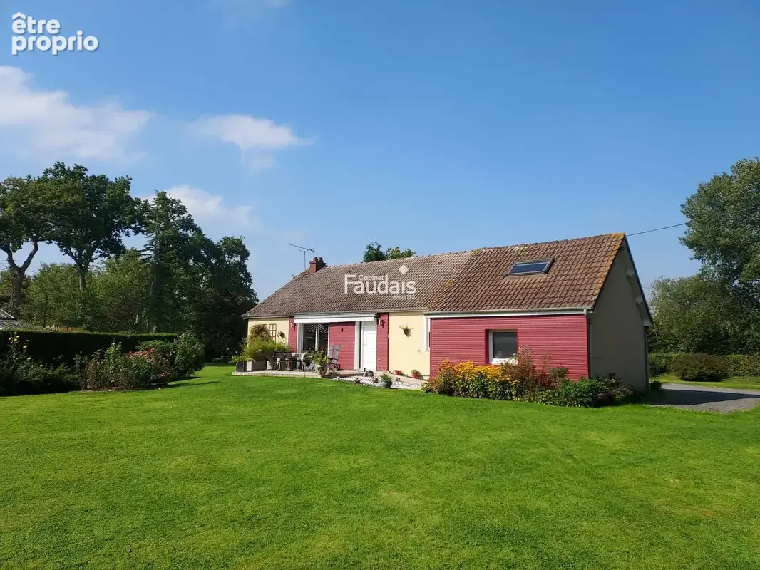 Maison à SAINT-CLAIR-SUR-L'ELLE