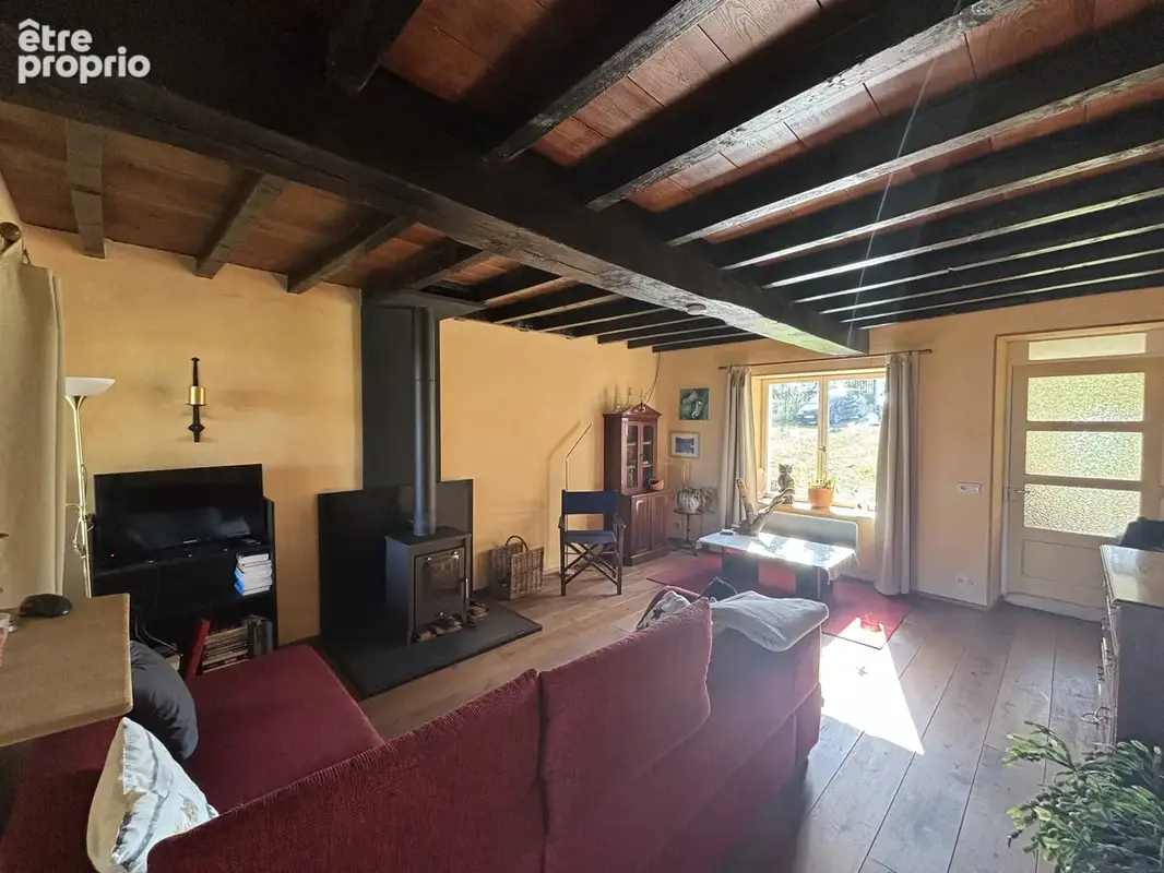 Echassieres - Magnifique ferme rénovée avec une vue imprenable sur un terrain de 2800 m2 - photo 5