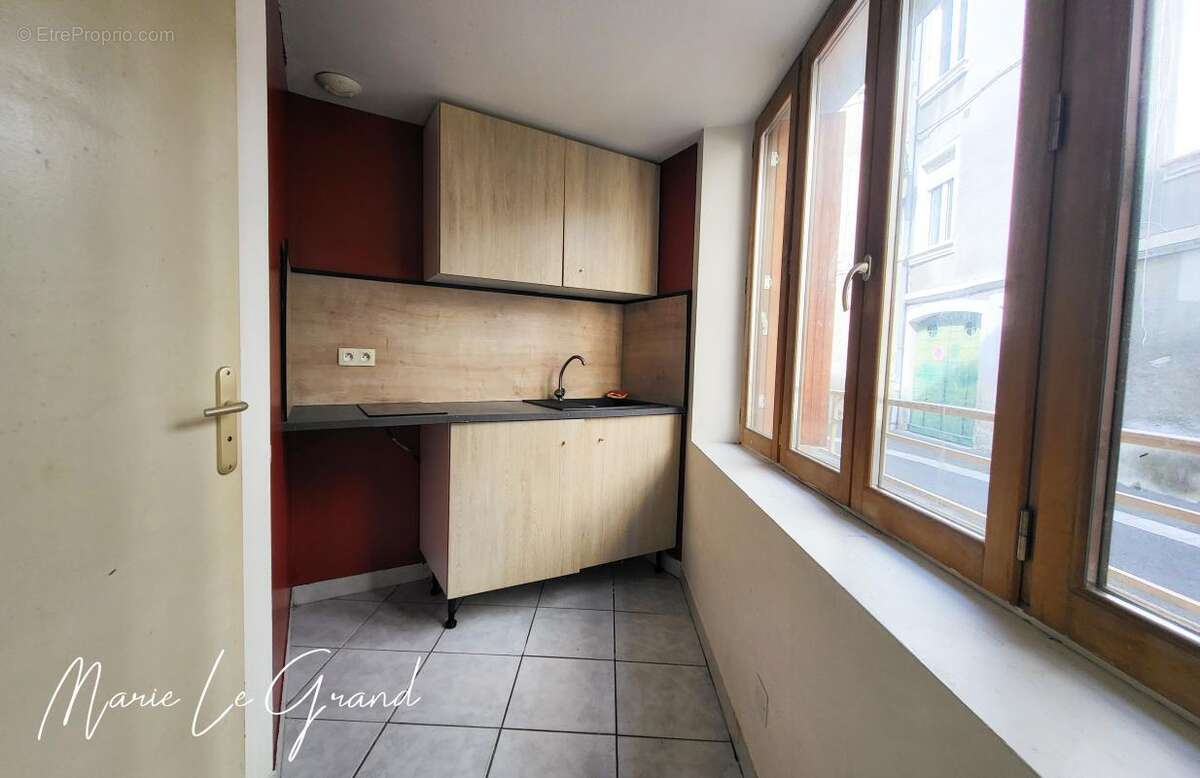 Appartement 164 m² à Castres  - photo 4