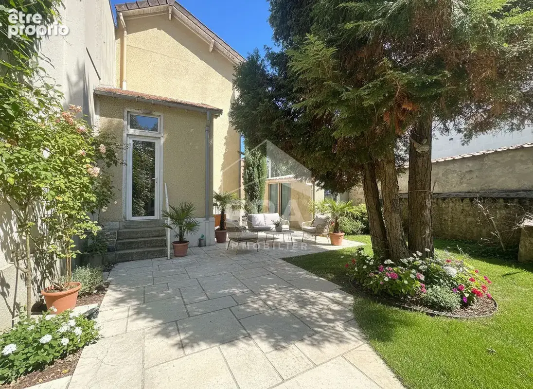Maison à CRETEIL
