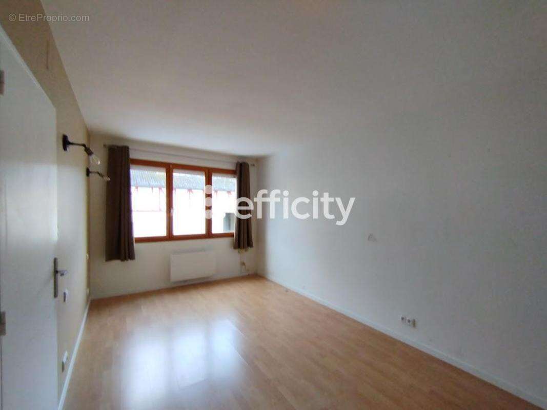 Appartement à RAMBOUILLET