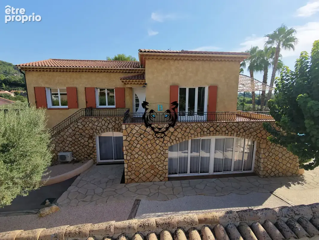 Maison La Motte  8 pièce(s)  256 m2 - photo 3