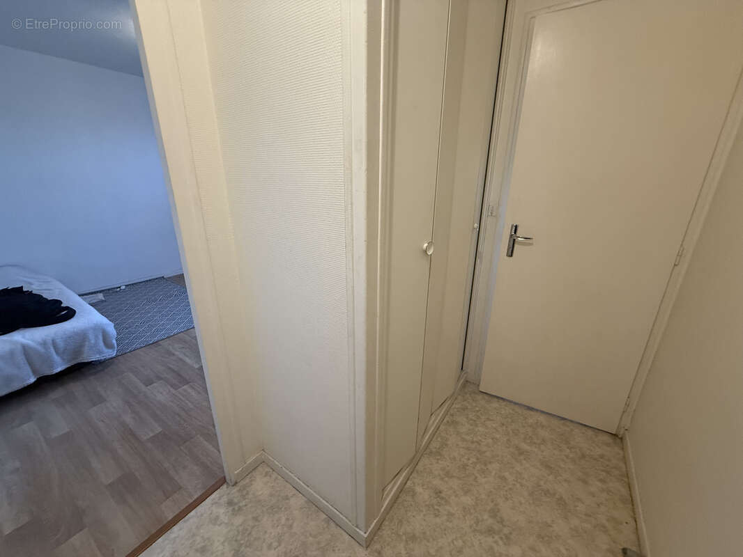 Appartement à SAINT-JEAN-DE-BRAYE