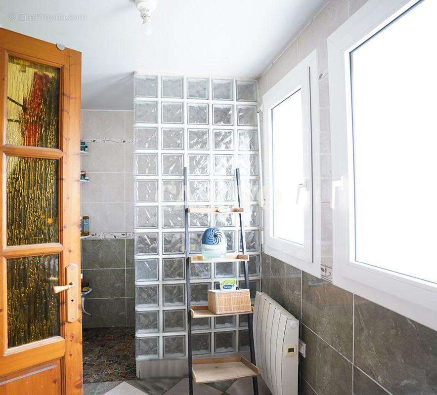 Vente Maison 7 pièces de 165m² - 85630 Barbâtre - photo 12