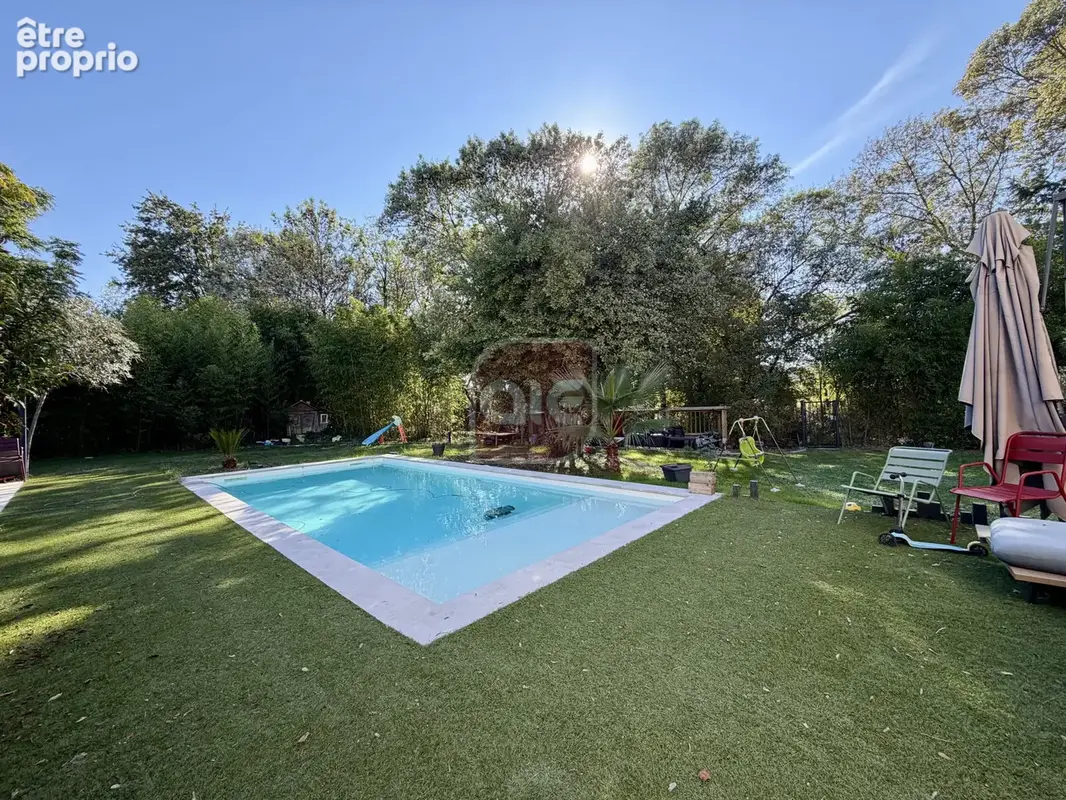 EXCLUSIVITÉ A.I.E. ! Superbe villa de plus de 144 m2 sur une parcelle de près de 2000 m2 avec accès au Lez ! - photo 3