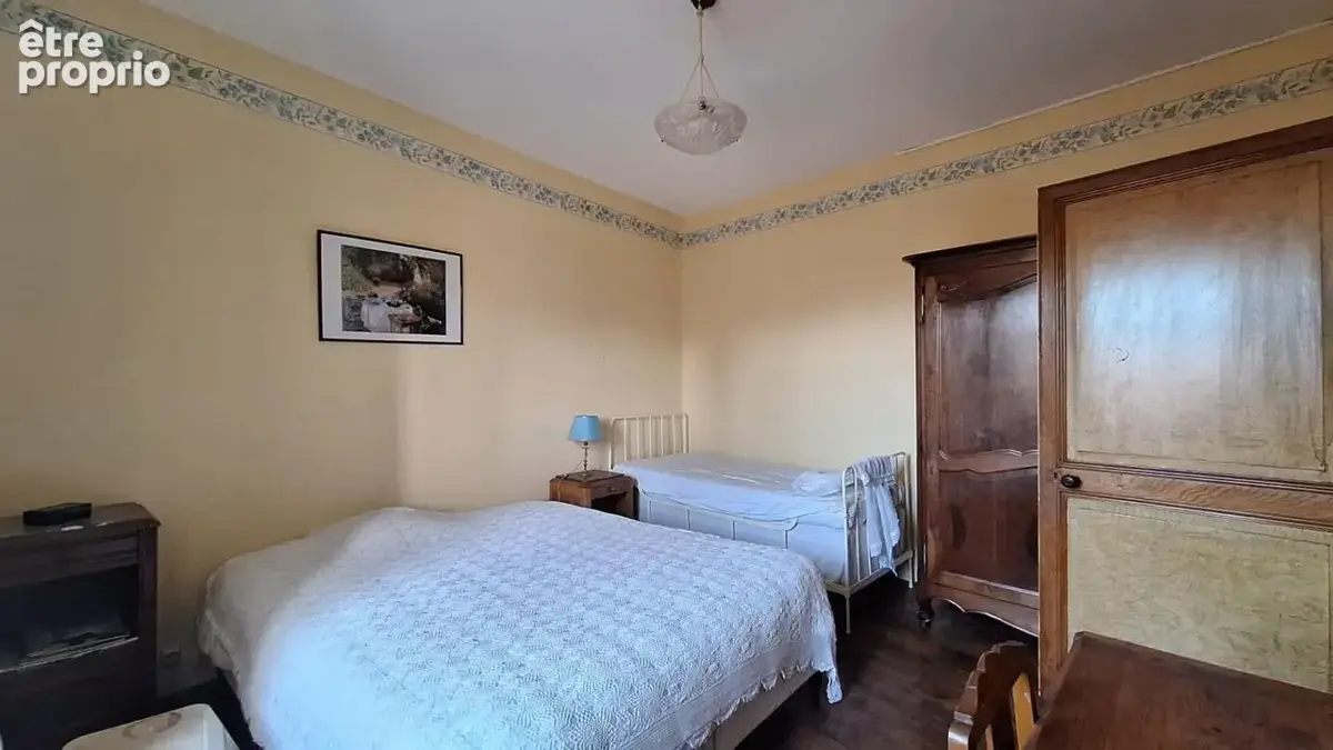 Maison 228 m² à Piegut-Pluviers  - photo 5