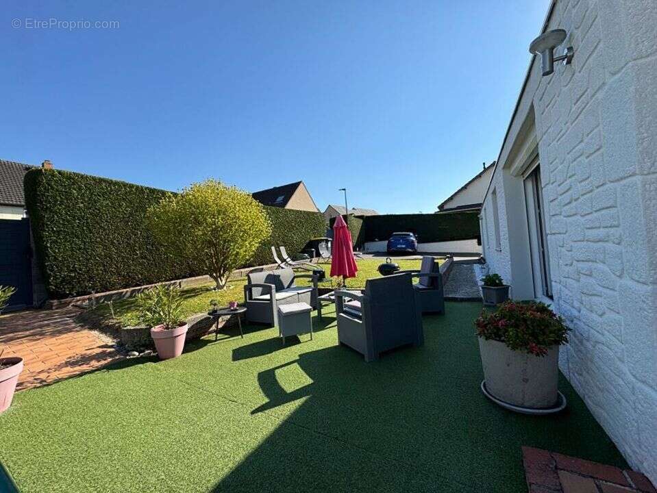 Maison à TILLY-SUR-SEULLES