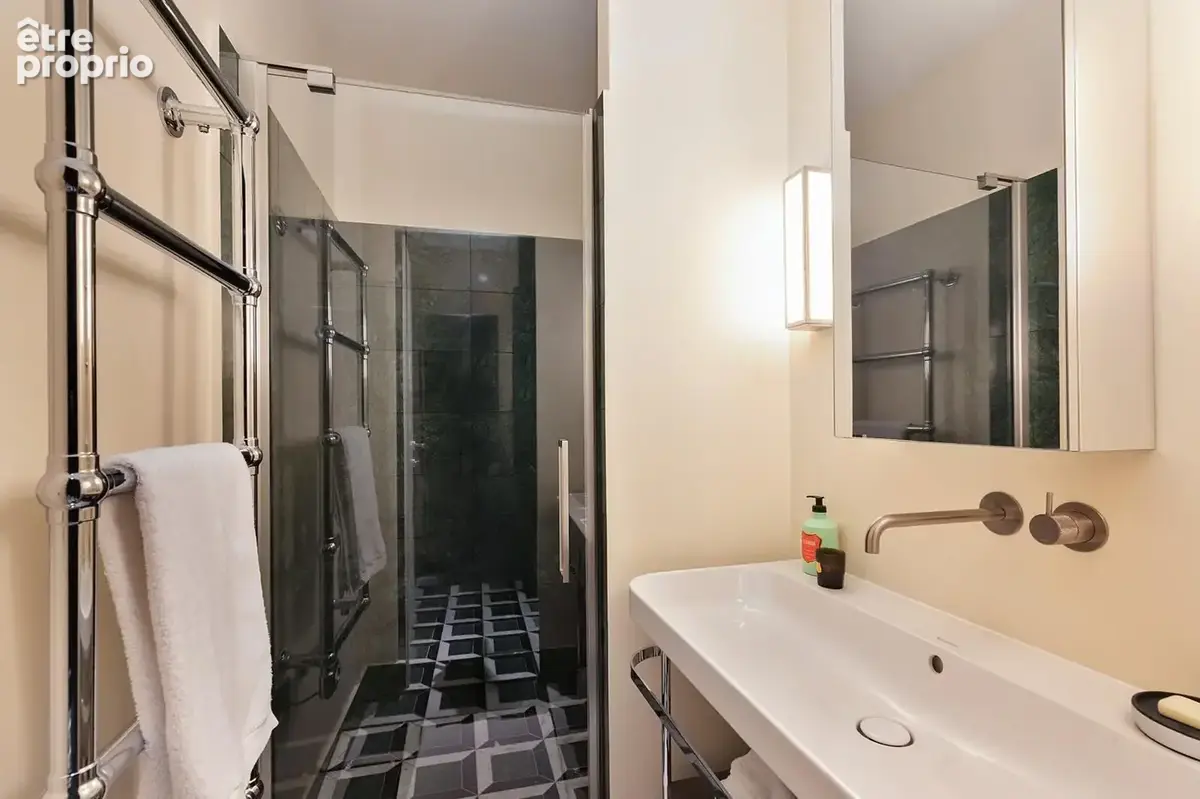 Appartement d’exception   3 pièces luxueux et parking   Avenue Montaigne - photo 11