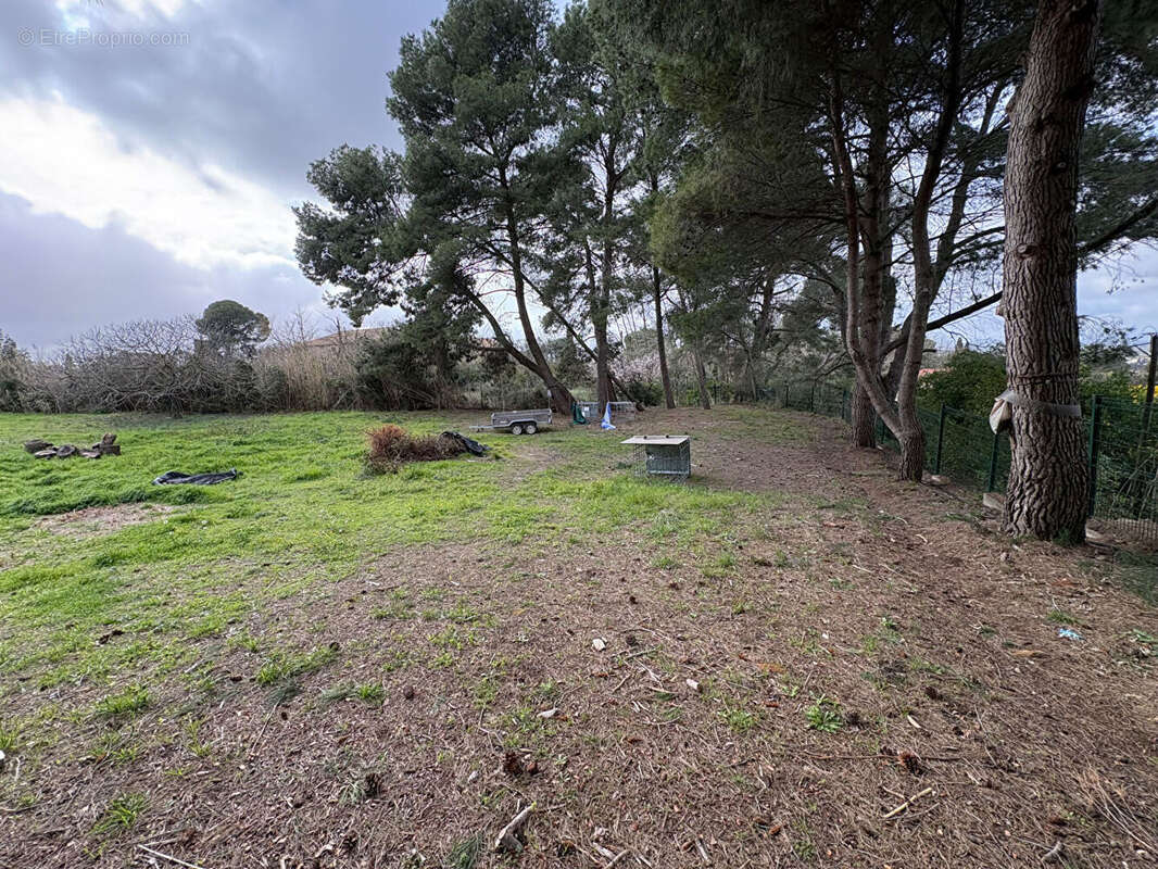 Terrain à BEZIERS