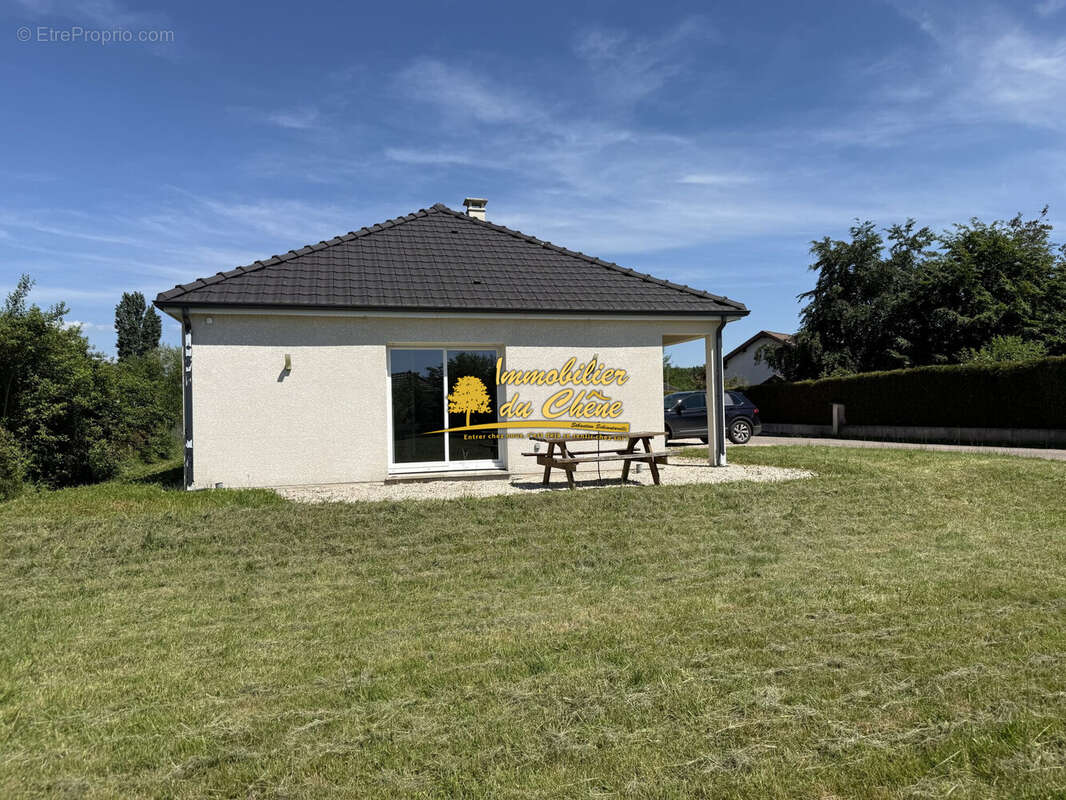 Maison à MAGNY-VERNOIS