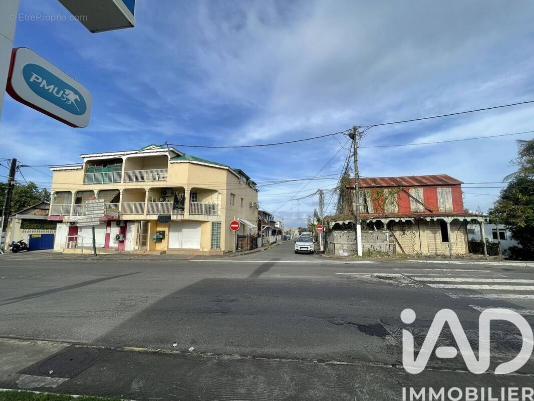 Photo 1 - Maison à CAPESTERRE-BELLE-EAU