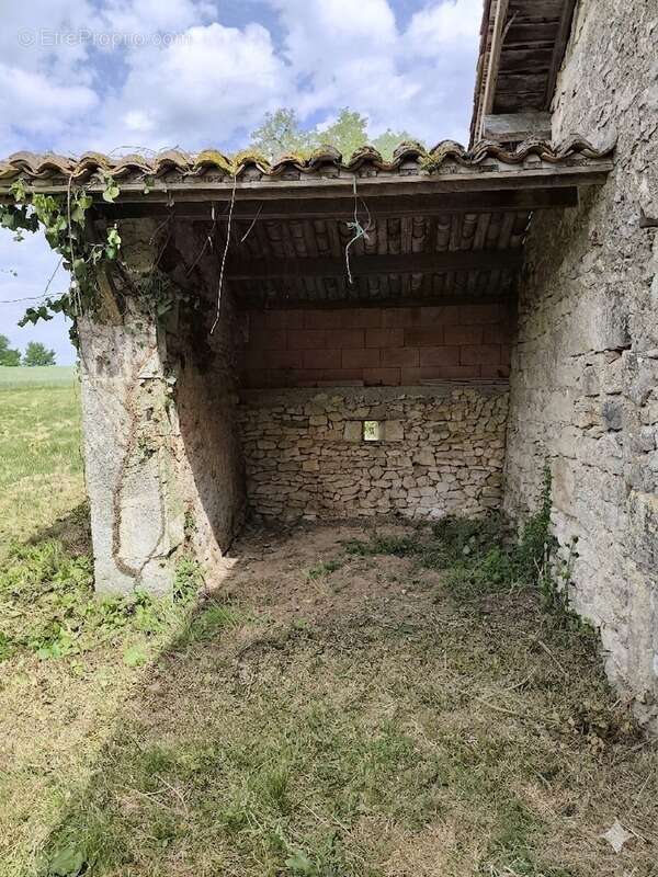 Grange à vendre 1 pièces VARAIGNES (24) - photo 5