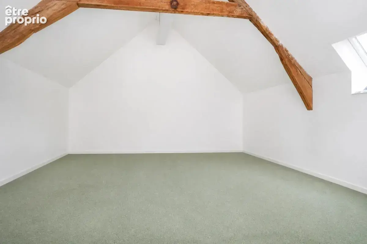 Maison de 9 pièces de 183 m² à Saint-Aubin-du-Cormier - photo 13