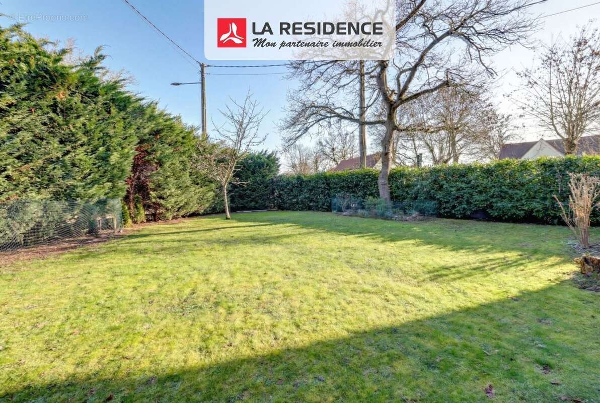 Maison à VERNEUIL-SUR-SEINE