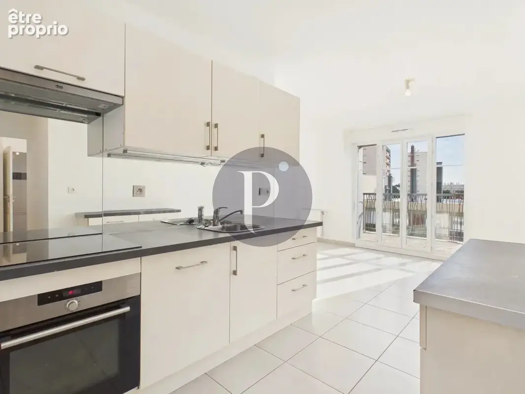 Appartement 3 pièces de 53 m² – Dernier étage dans une résidence de standing - photo 2