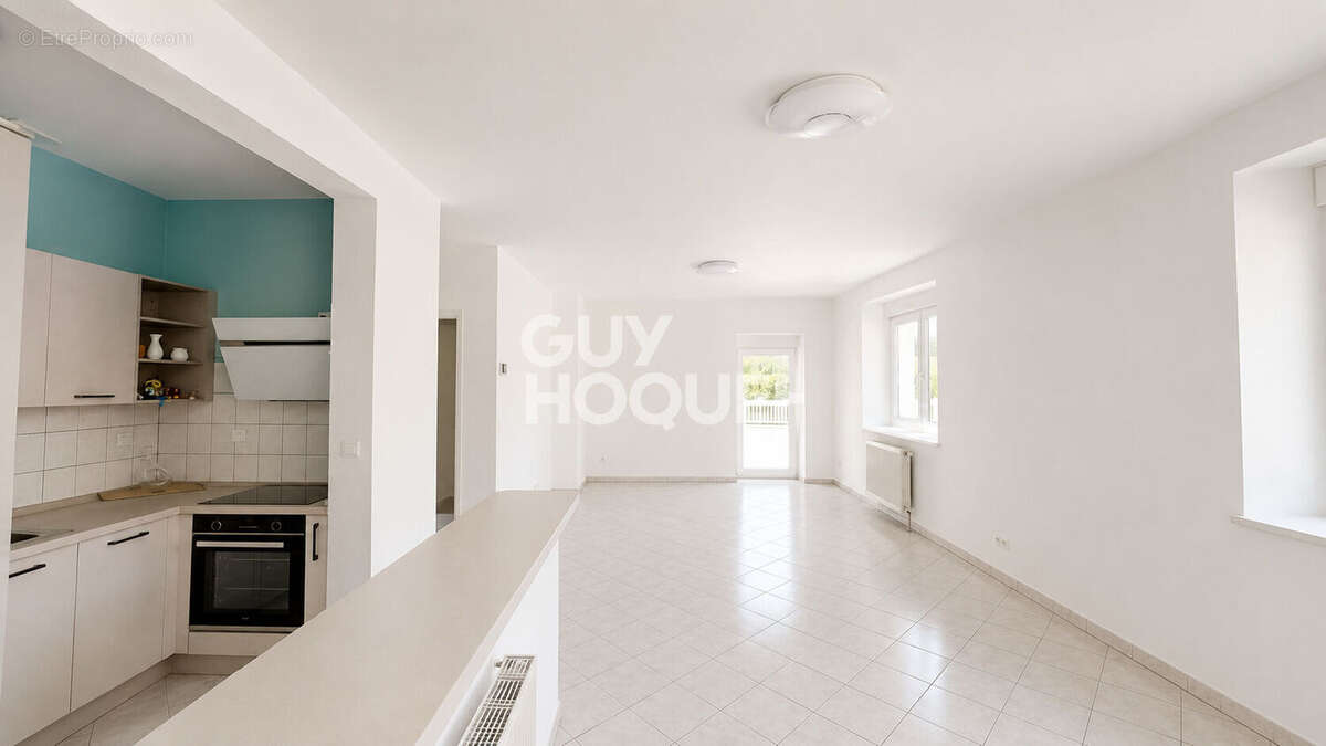 Maison de 8 pièces 178 M² + 3 garages à Anjoutey - photo 4