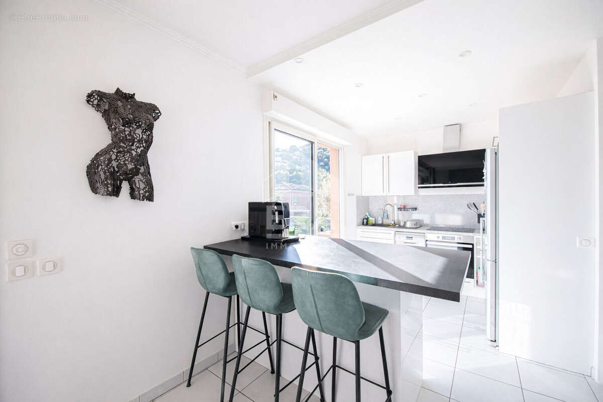 Appartement à MANDELIEU-LA-NAPOULE