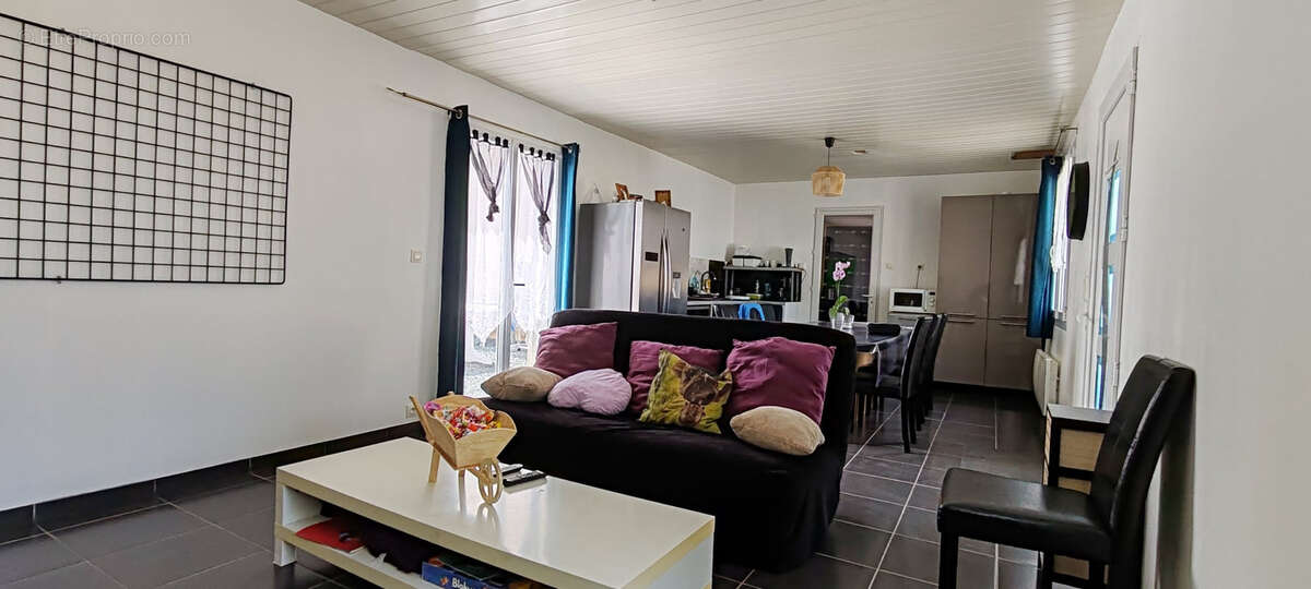 MAISON familliale centre bourg - photo 3