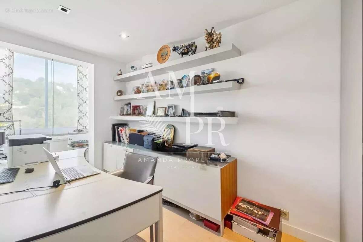 Cannes Californie Superbe duplex de 124 M2 en dernier étage avec 75M2 de terrasse - photo 14