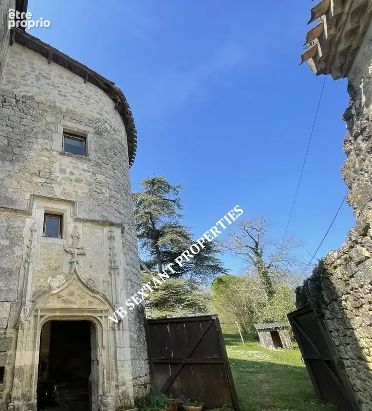 Entre- Deux- Mers, À 15mn de Saint-Émilion et 50 mn de Bordeaux,  coup de coeur pour ce  domaine de 13 hectares, rare et emprein - photo 2