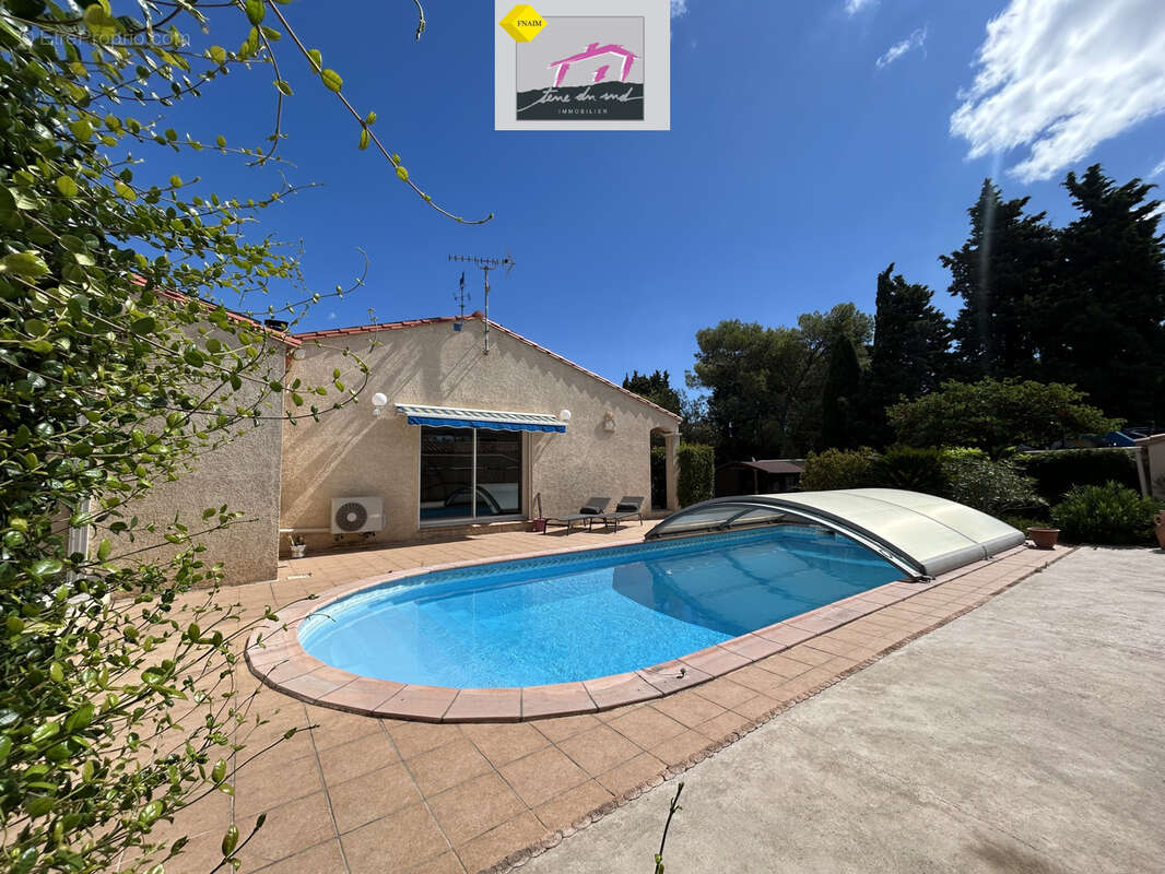Maison de plain-pied avec Garage, jardin et piscine - photo 3